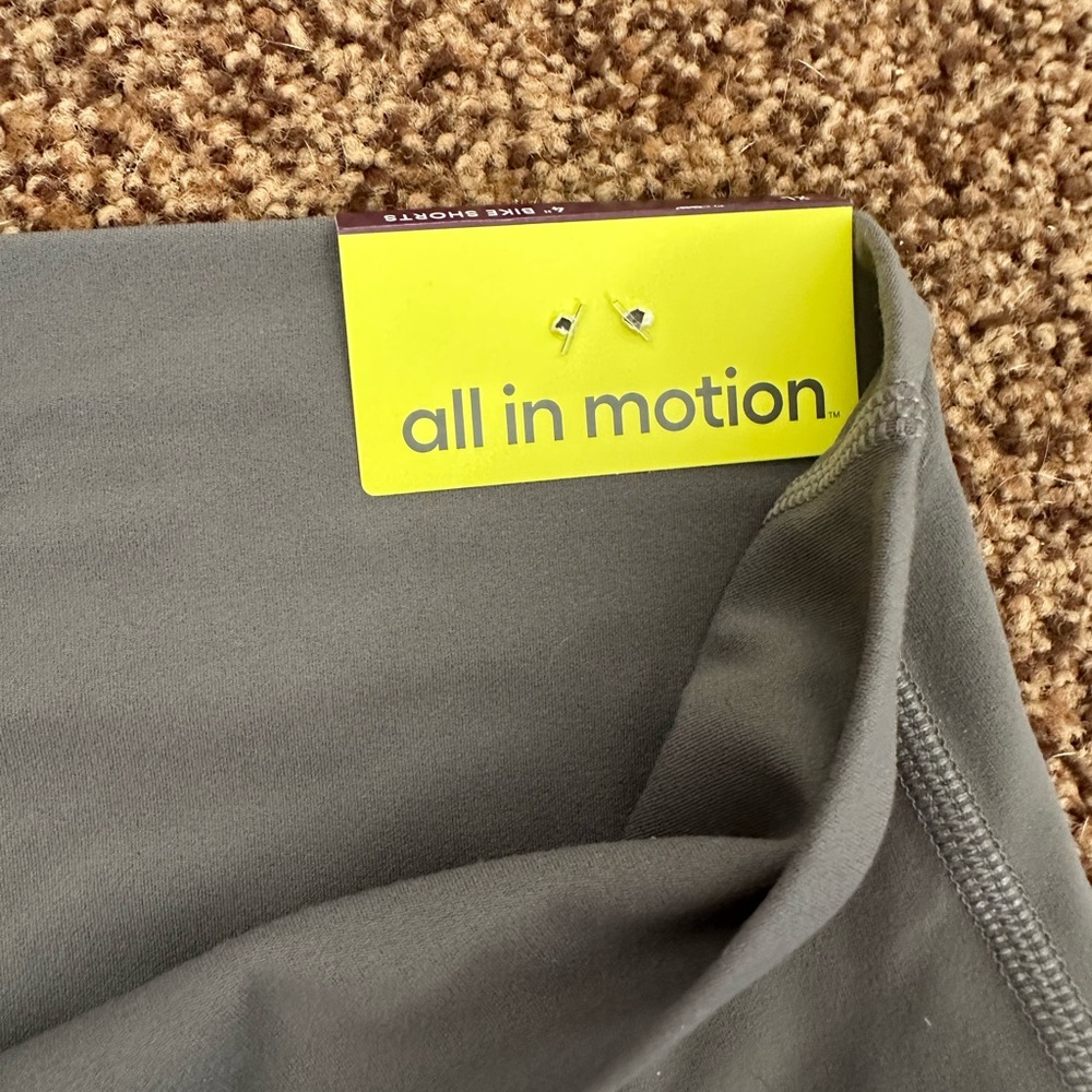 All in Motion Women's Gray Bike Shorts - Picture 4 of 6